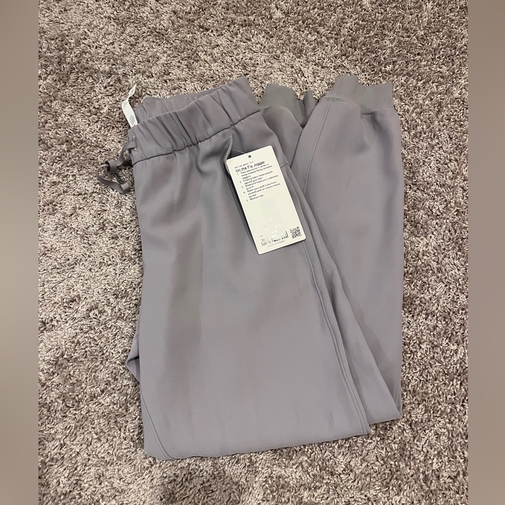 Lululemon On The Fly Jogger